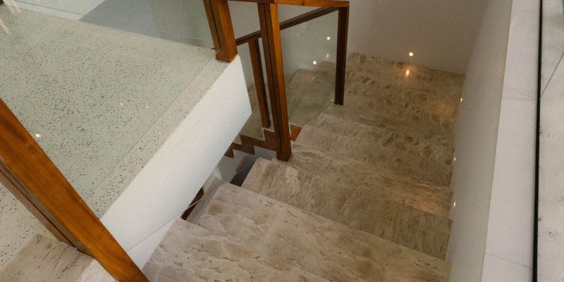 escada-de-marmore-800×411